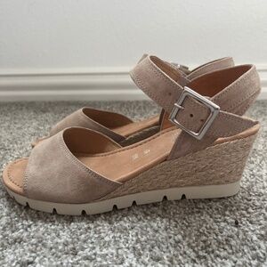 Gabor NEW nude wedge sandal with espadrille detail